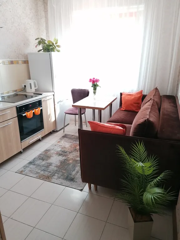 С видом на сад победы, рядом с оптик-центром, okoris и медеор ом