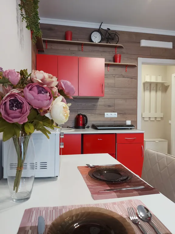 Квартира Яркая современная студия у Онкоцентра — аренда посуточно в Обнинск