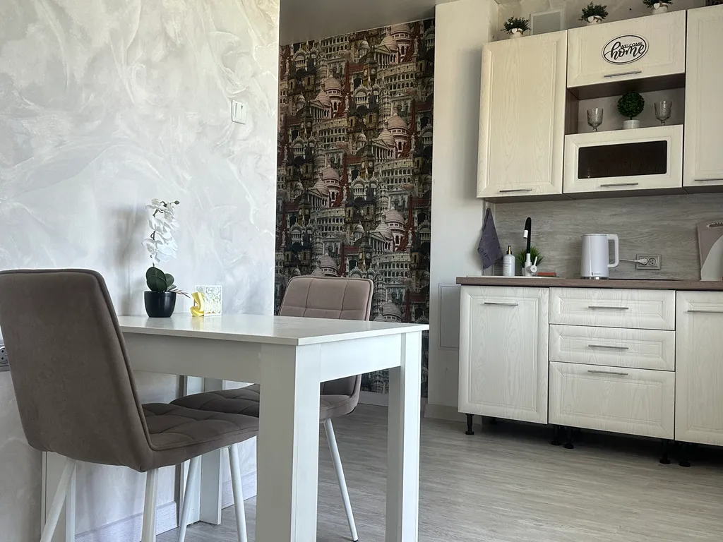 Очень уютная квартира-студия на проспекте