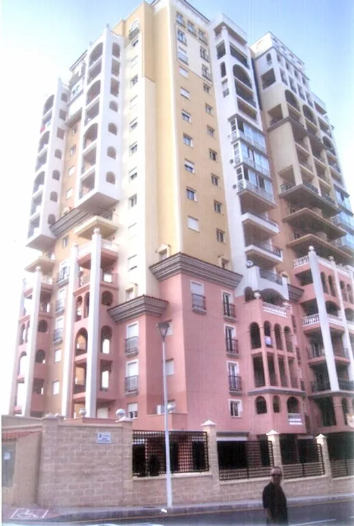 4-комнатная Квартира