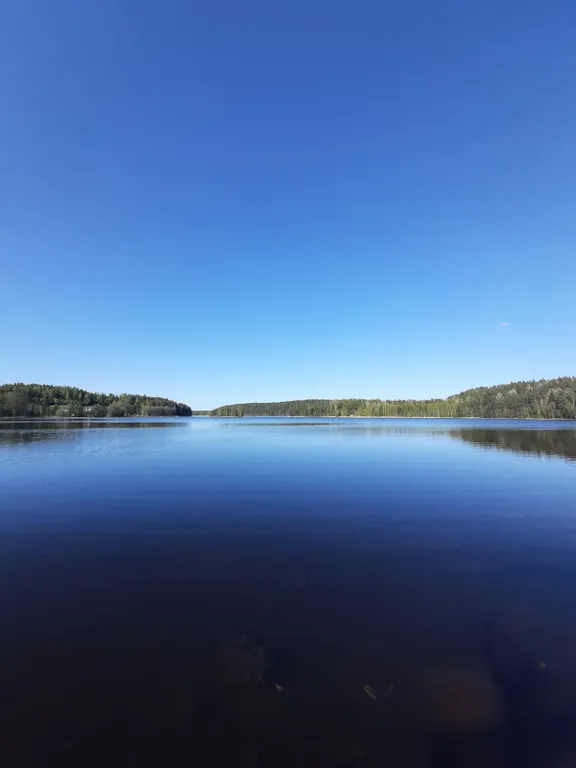 Уютный коттедж на берегу великолепного озера Ханкасъярви
