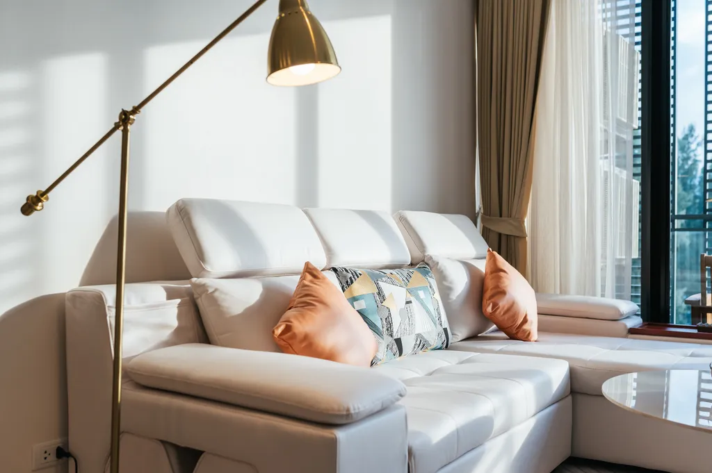 Просторные апартаменты в лагуне на Бангтао с видом на озеро и море