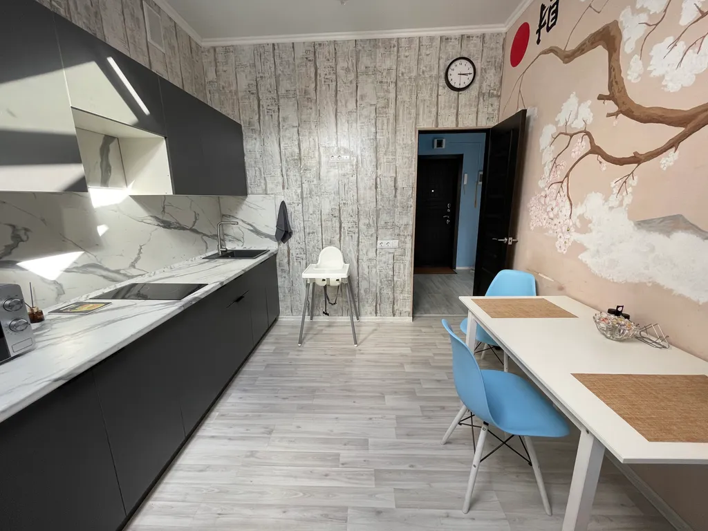 Уютная квартира с мансардными окнами