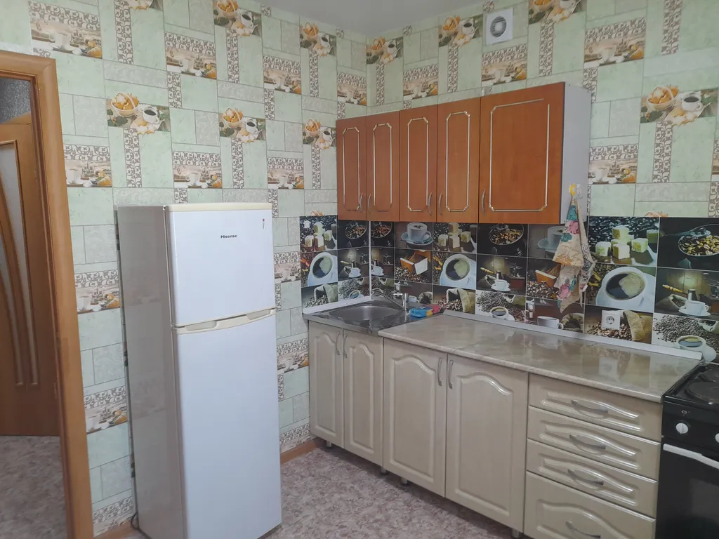 Квартира 1 комнатная квартира в спальном районе города — Биробиджан
