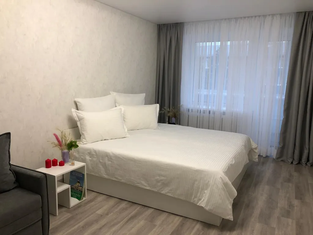 Чистая однокомнатная квартира на Элеконде