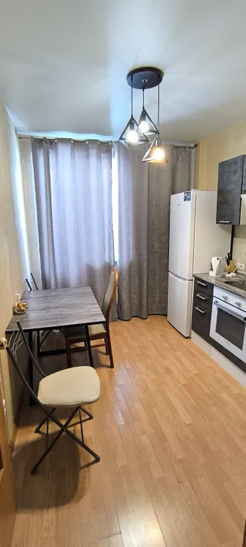 АРЕАЛ-Однокомнатная квартира (Аэропорт, ТЦ Солнечный)