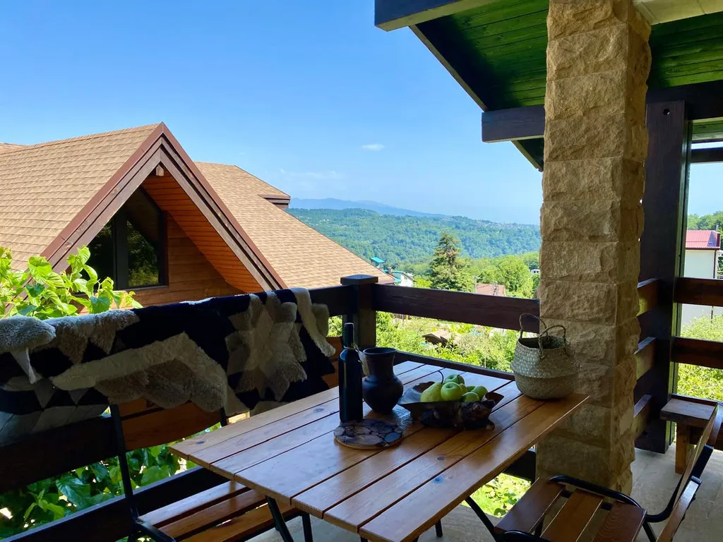 Коттедж Дом у леса — Сочи