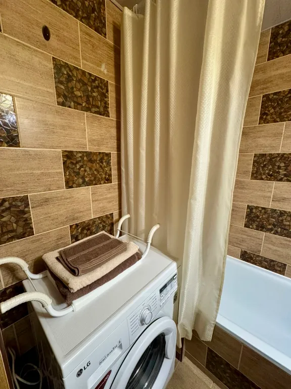 Просторная двушка в центре города