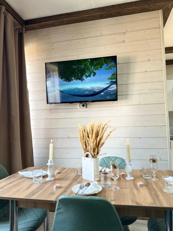 Зелёная 2-комнатная квартира