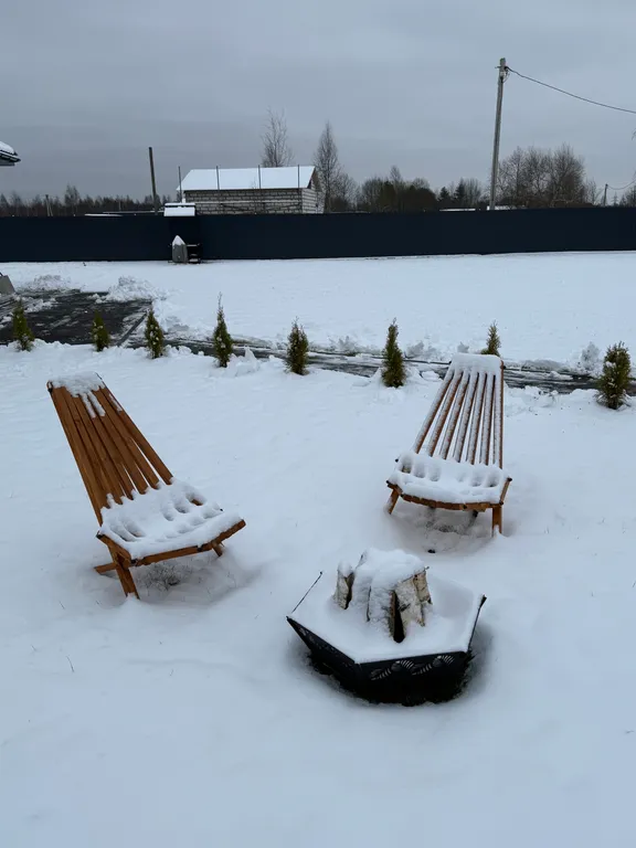 Современный коттедж в пригороде с баней и горячим чаном