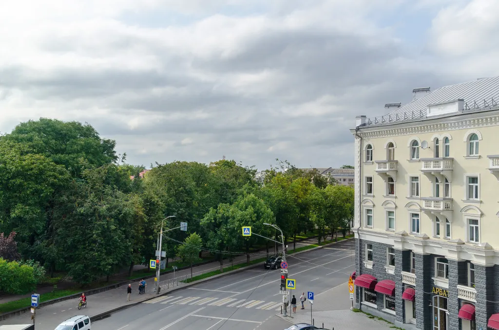 Апартаменты в самом сердце города с парковкой во дворе