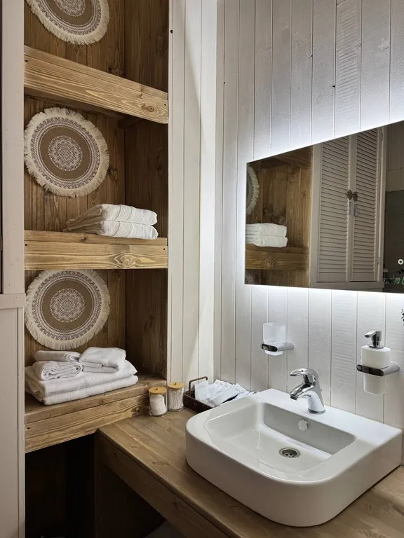 Дом в Абхазии у Черного моря (Специя сердечная)