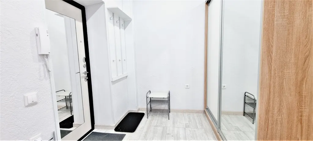 Апартамент рядом с ТРЦ Остров