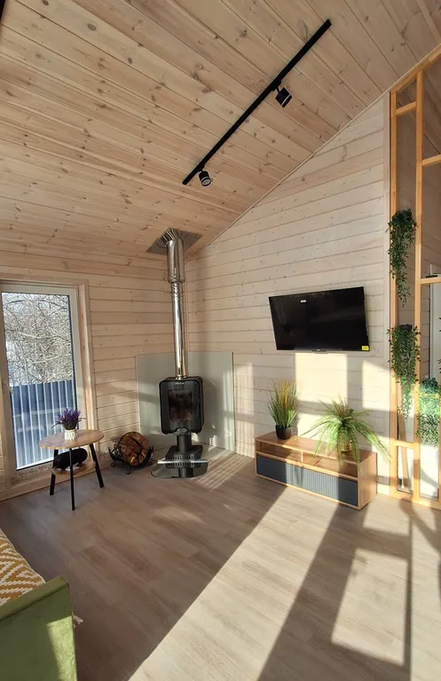 Уютный дом с дровяным камином