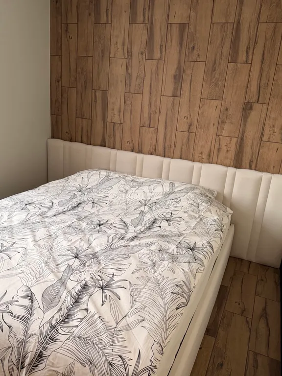 Уютный семейный коттедж у леса