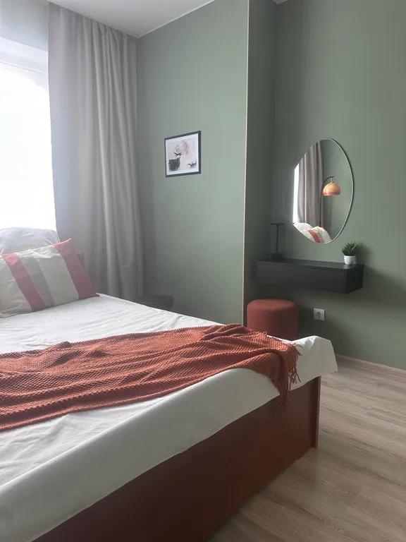 Квартирка со всеми удобствами на 27 этаже