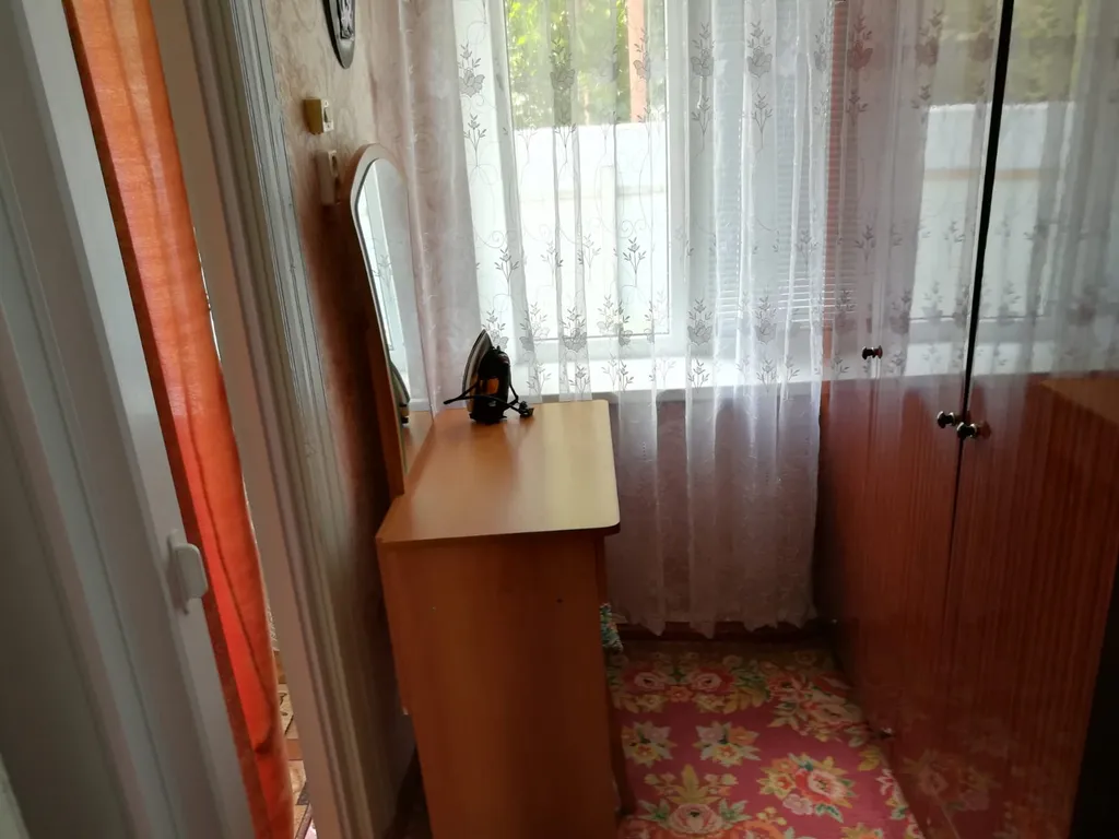 Утопающий в зелени уютный дом