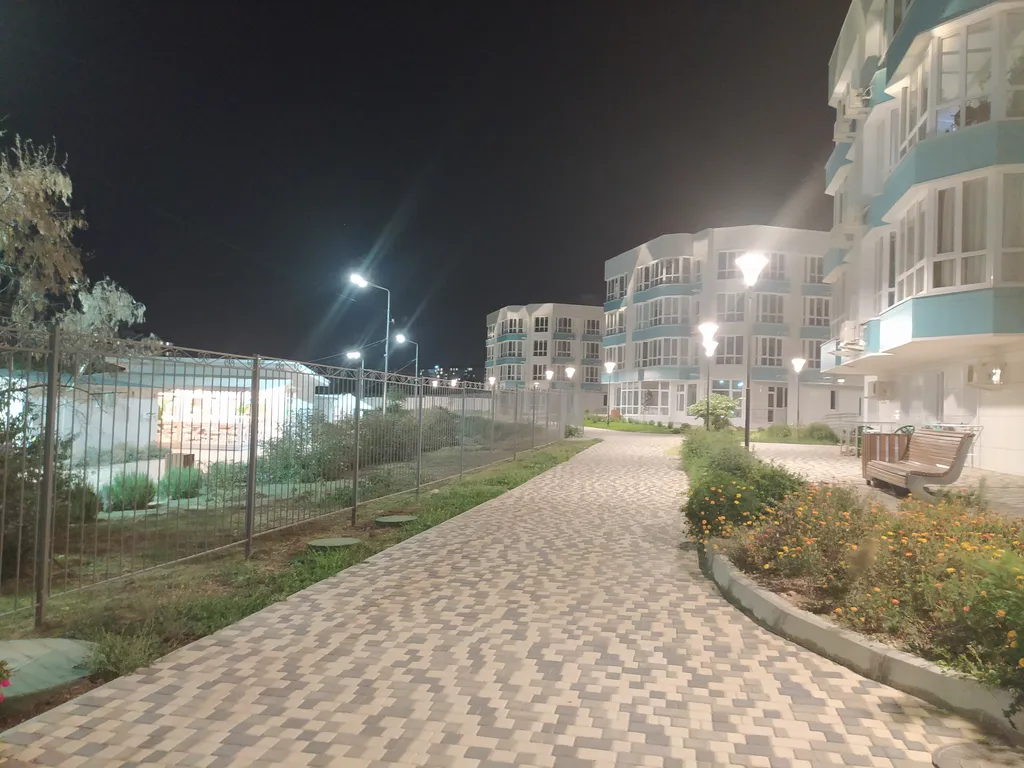 Квартира Апартаменты возле моря с бассейном в Адмиральской Лагуне — Севастополь