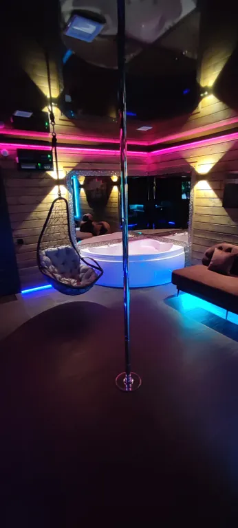 Апартамент Brown