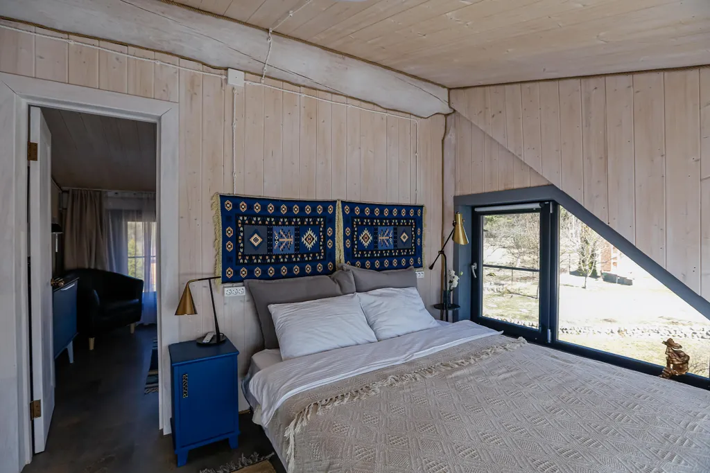 Лакшери изба