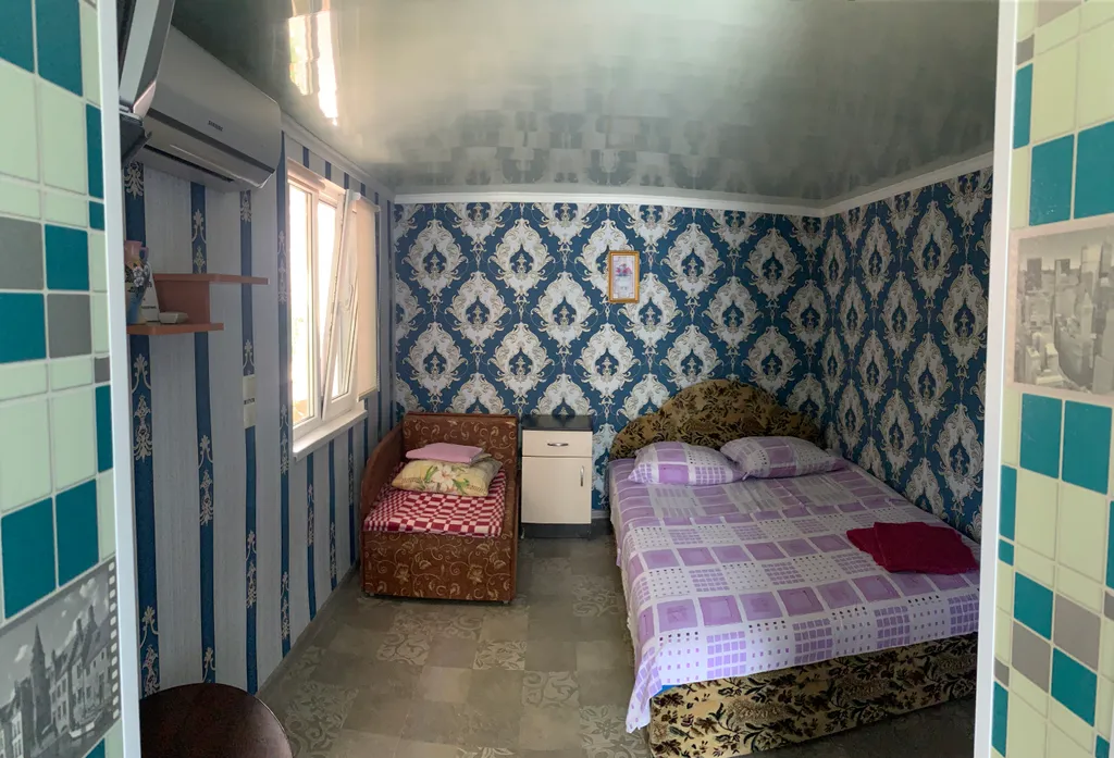 Коттедж Домик 15 кВ со своим двором — аренда посуточно в Новый Свет