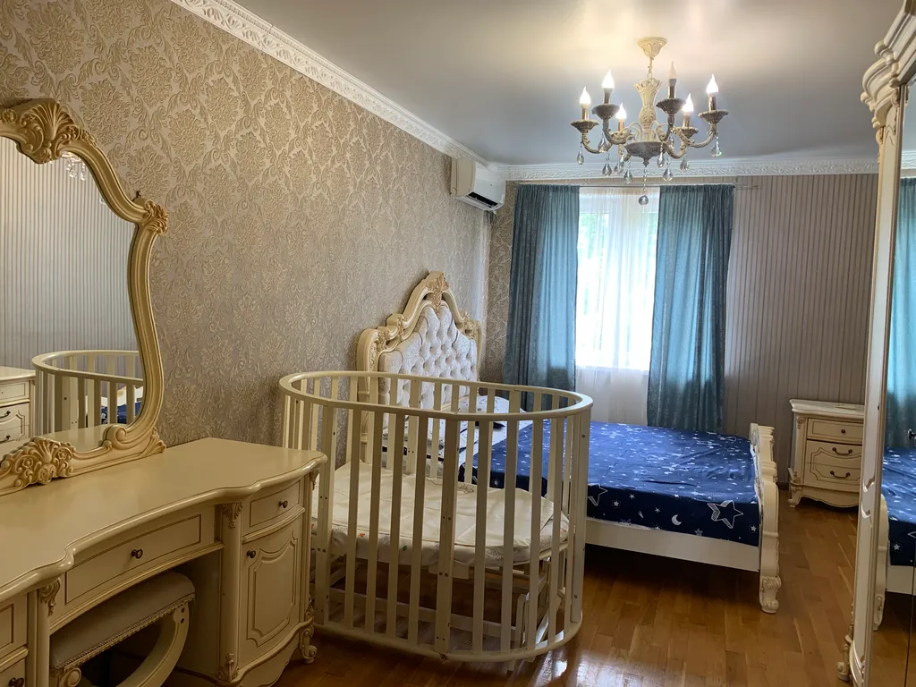 Уютная квартира в центре — аренда посуточно в Гагра