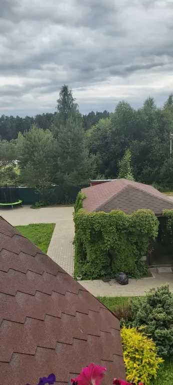 Уютный домик недалеко от реки Волги