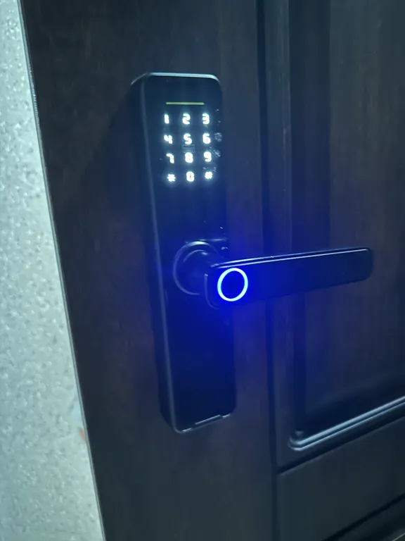 Квартира Квартира Шикарная студия рядом с торговым центром Любимово — Краснодар