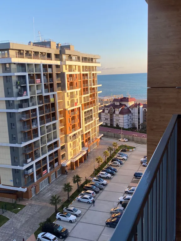 Уютная студия c великoлeпным видoм