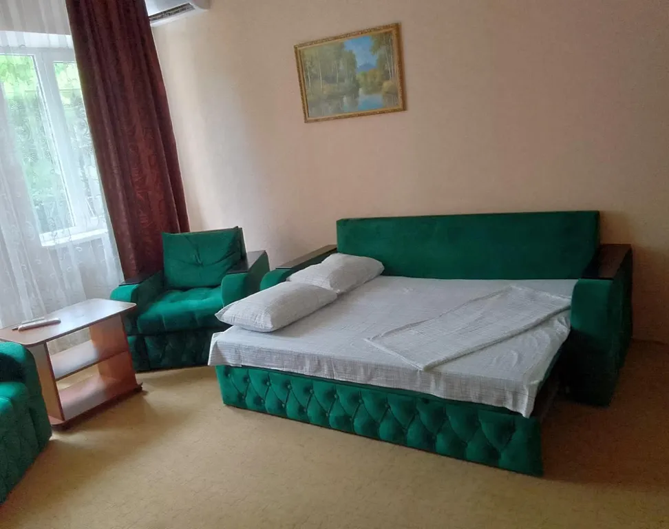 Трёхкомнатная квартира у моря