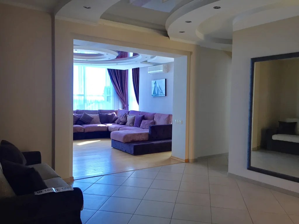 Вилла у моря