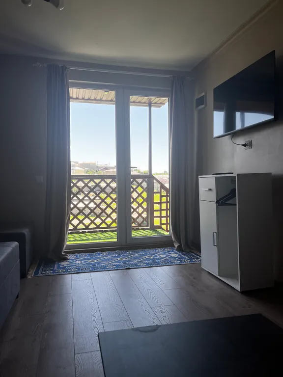 Домик с видом на горы