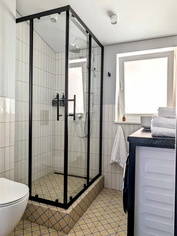 Новая квартира с видовым балконом и лыжной комнатой