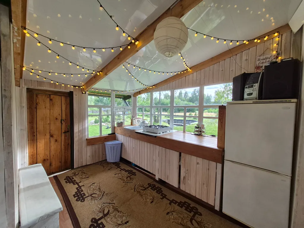 Деревенский дом, как в детстве, у реки Березена