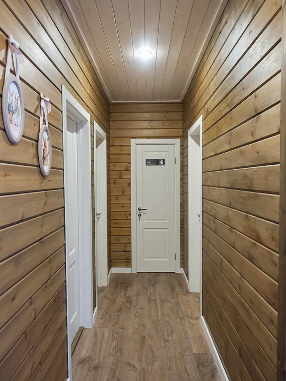 Дом на берегу озера