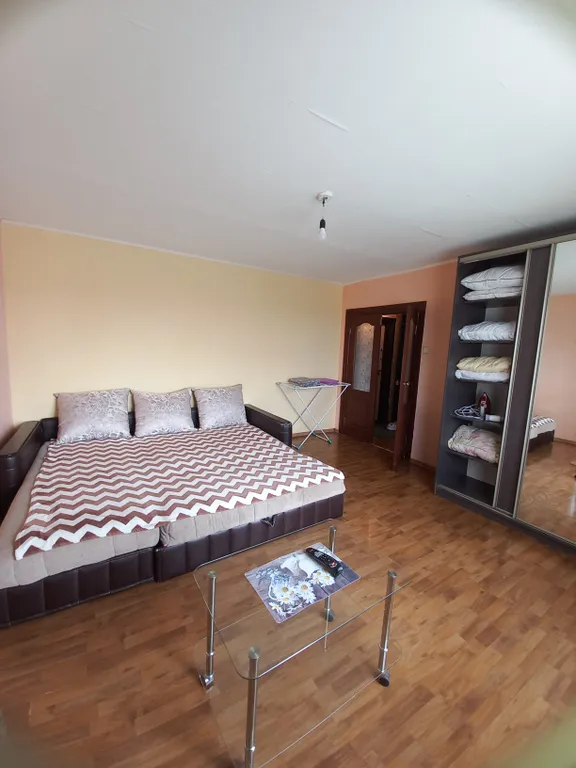 Уютная чистaя двухкомнатная квартира возле МедГрафта