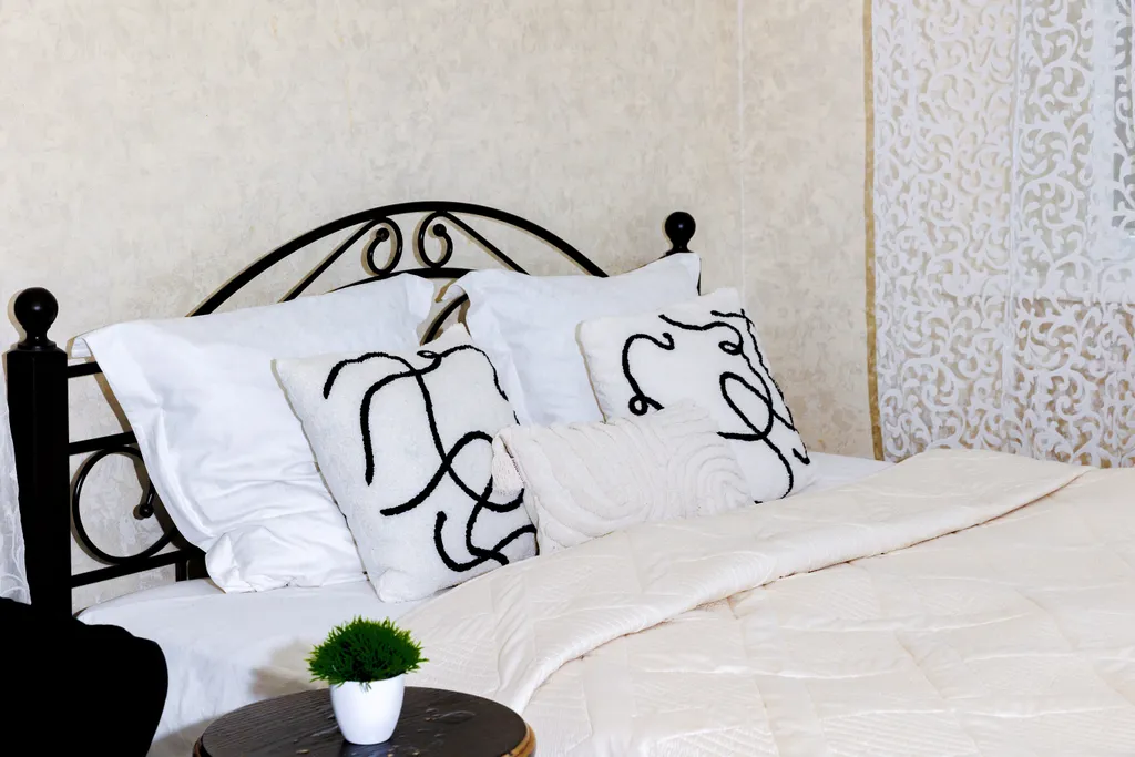 Уютная квартира в центре города — аренда посуточно в Шахты