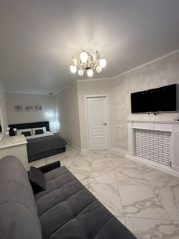 Шикарная квартира с камином в  300 метрах от пляжа