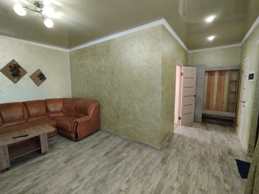 Двухкомнатный апартамент с кухней и террасой на Азовском море