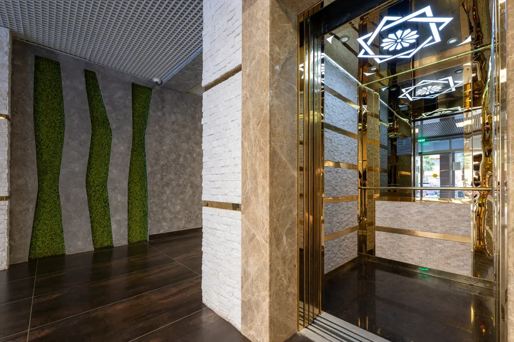 Студия у моря с бассейном на территории. Каравелла 112