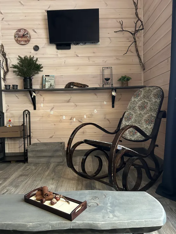 Семейный дом с камином Птичка