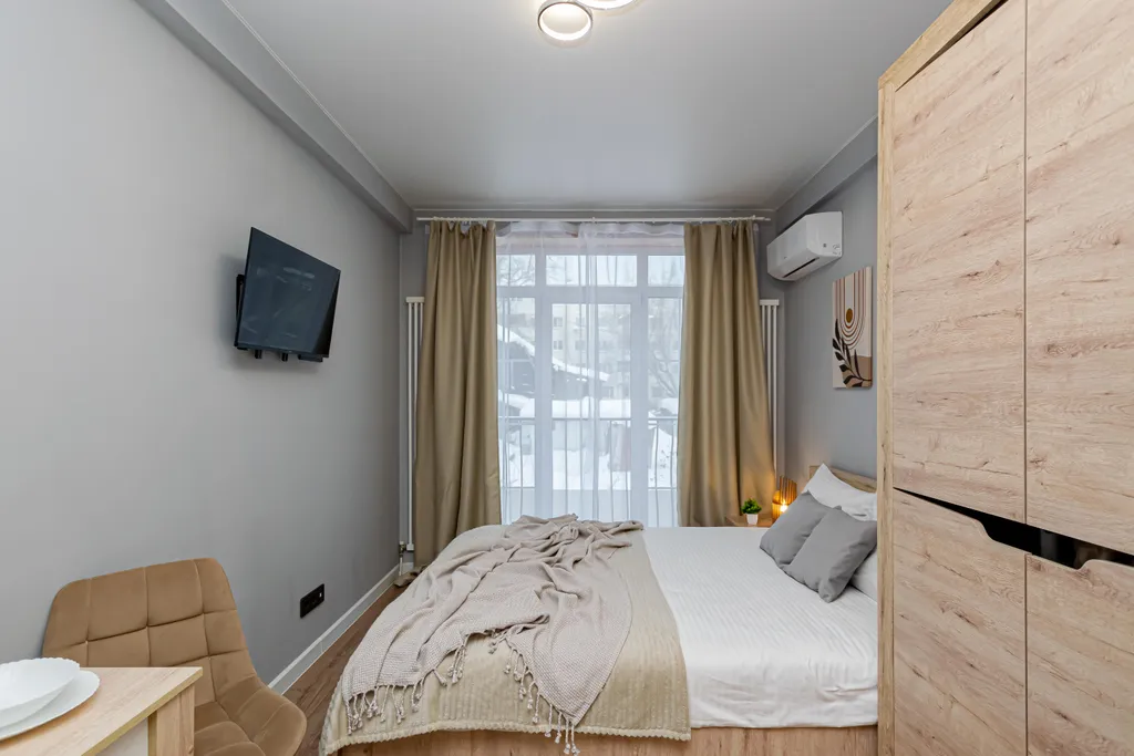 Уютная студия у цирка