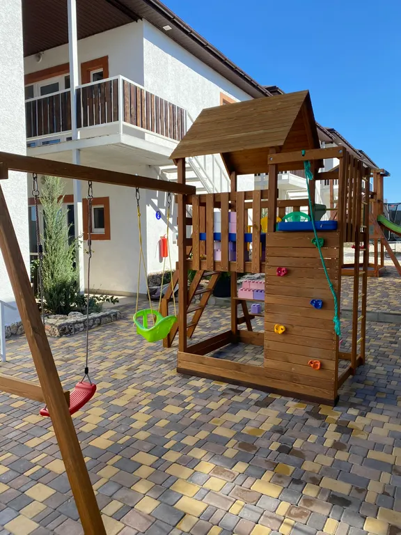 Двухкомнатный апартамент с террасой