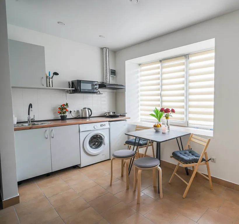 Стильная новая студия для 6 гостей