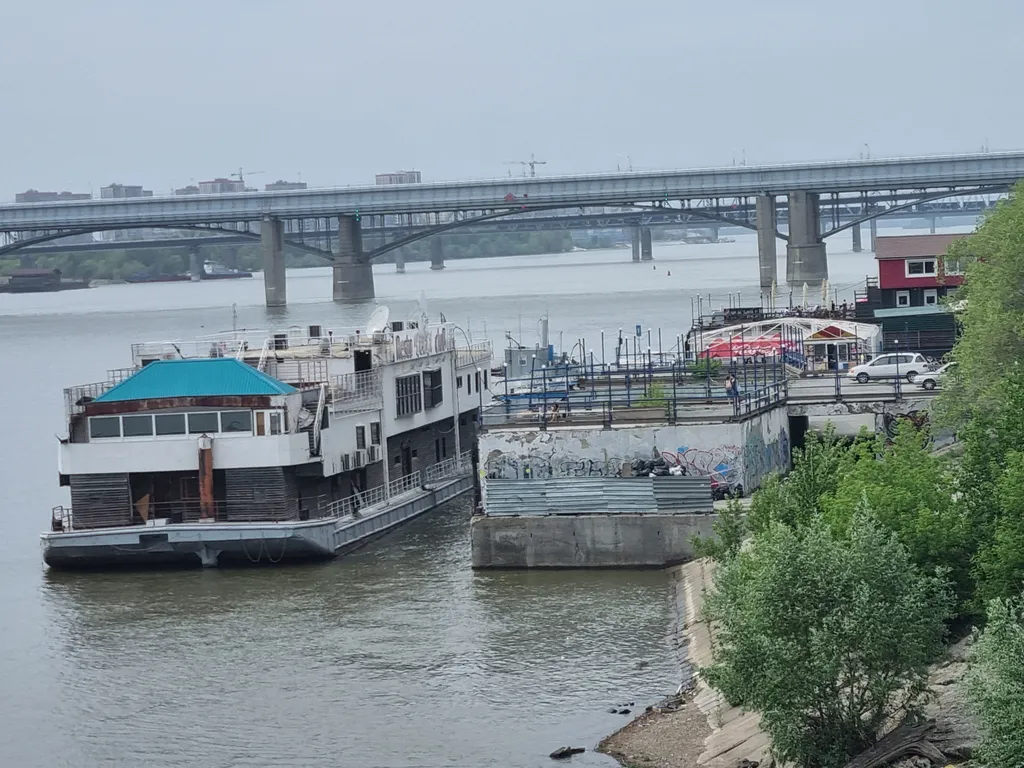 Апартаменты на Михайловской набережной