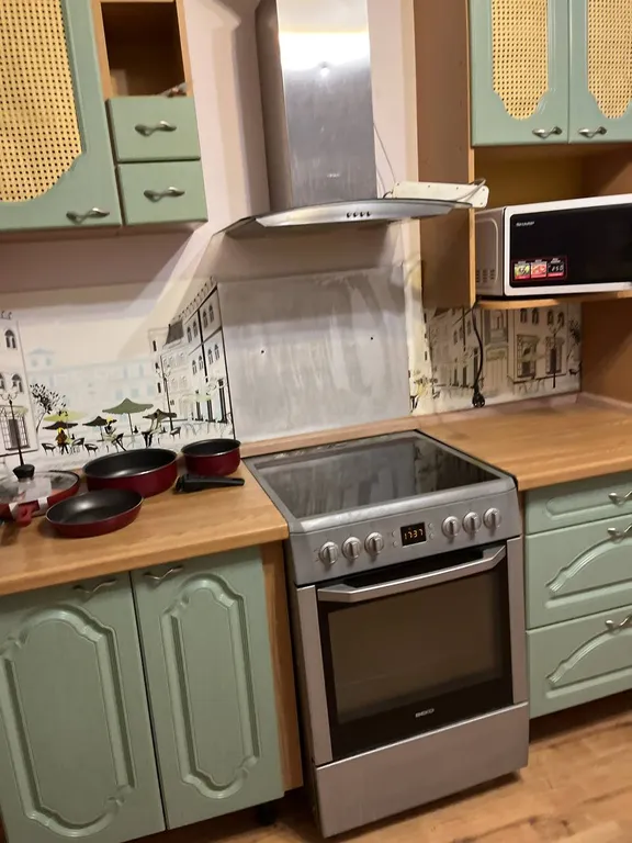 Квартира Просторная квартира с 2-изолированными комнатами и большой кухней — Санкт-Петербург