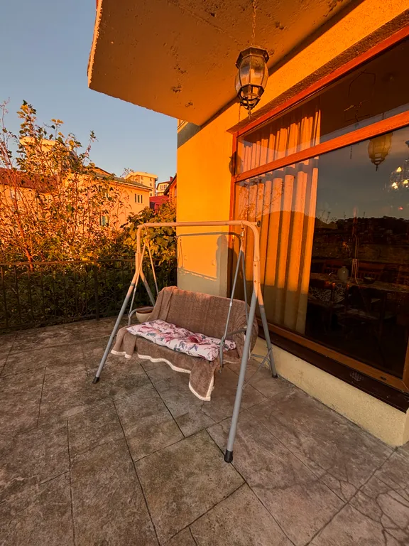 Уютный дом с видом на море