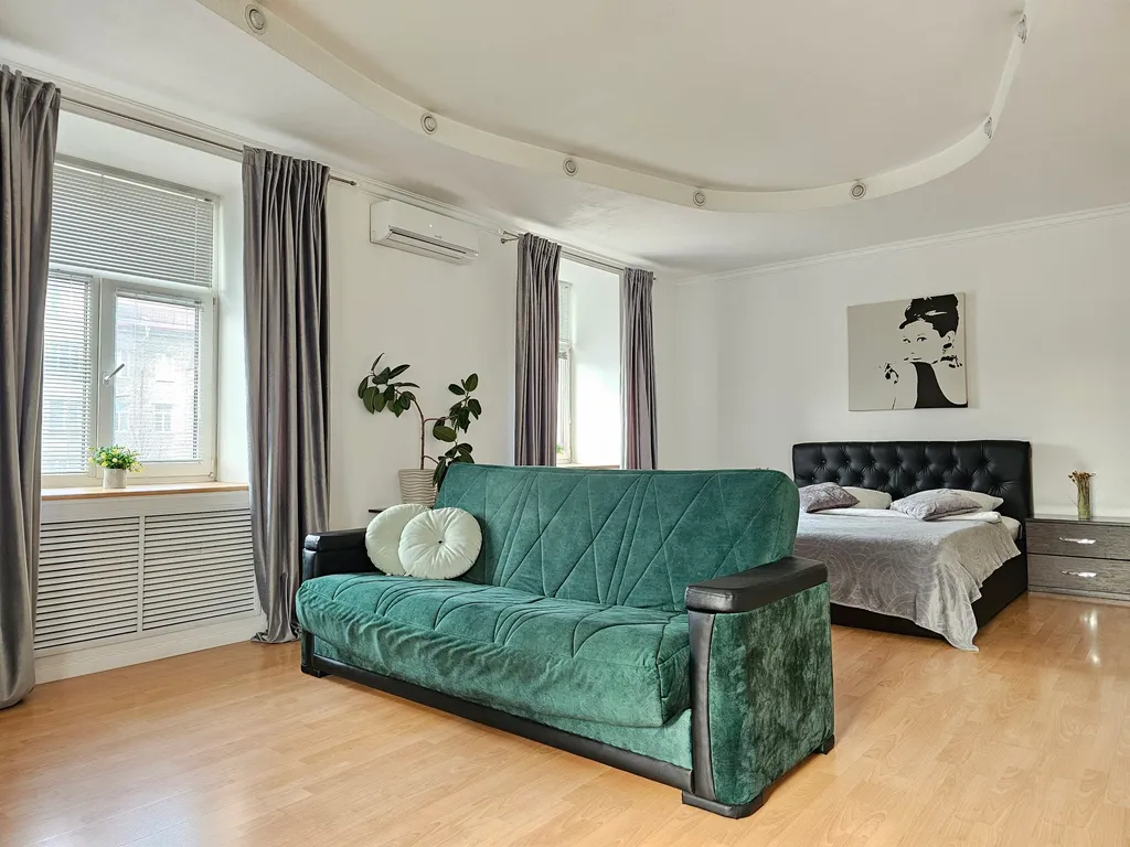 Студия у стадиона Металлург