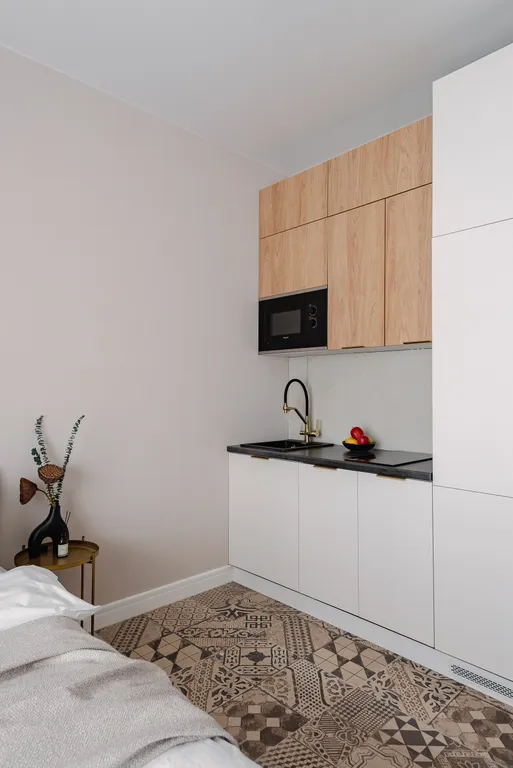 Новая и современная студия рядом с метро