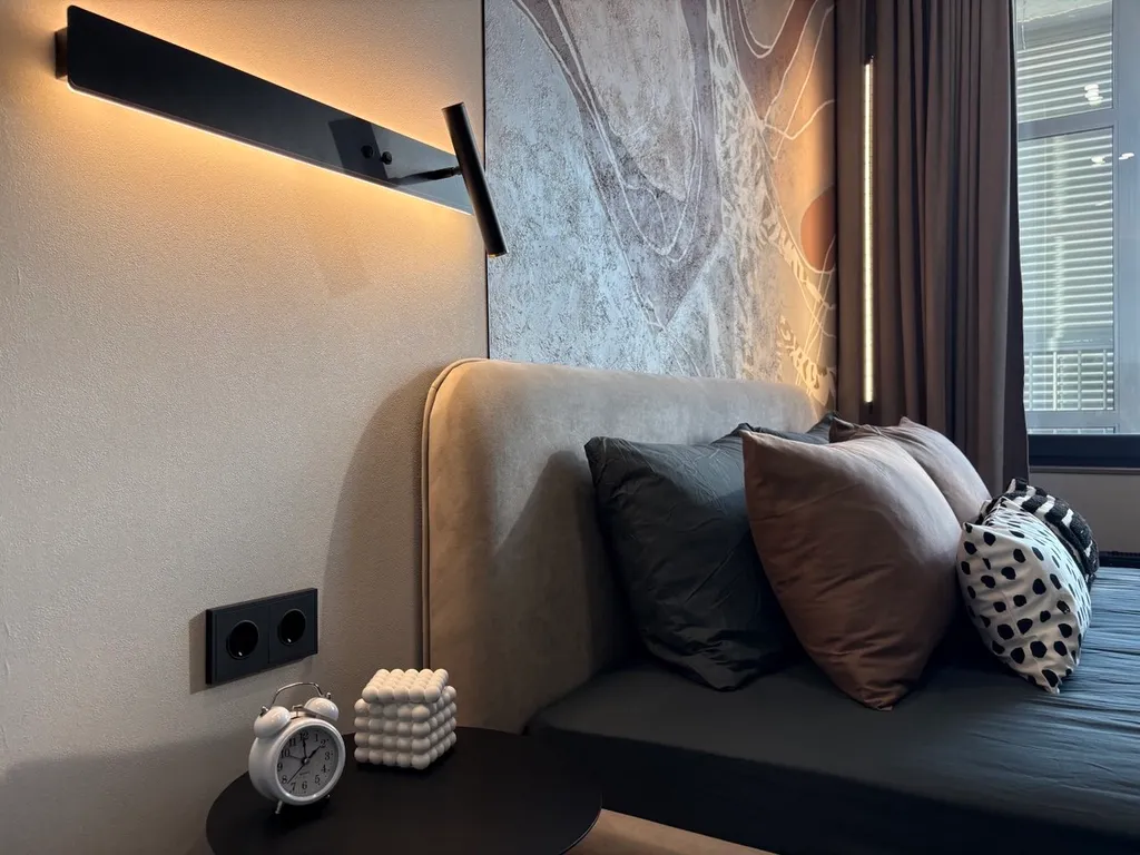 Абсолютно новая квартира в центре на набережной